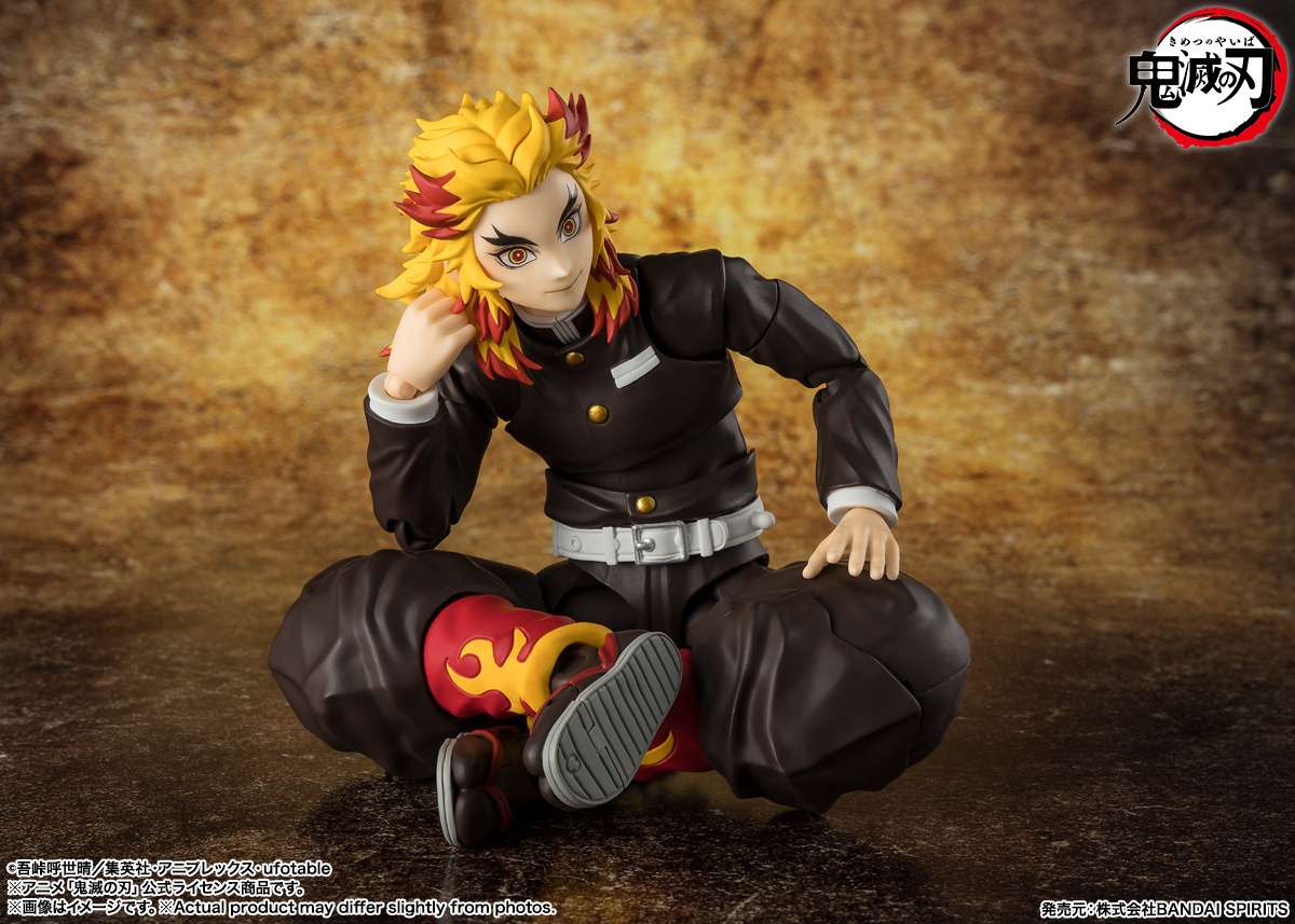 Demon Slayer: Kimetsu no Yaiba SH Figuarts Action Figure Kyojuro Rengoku