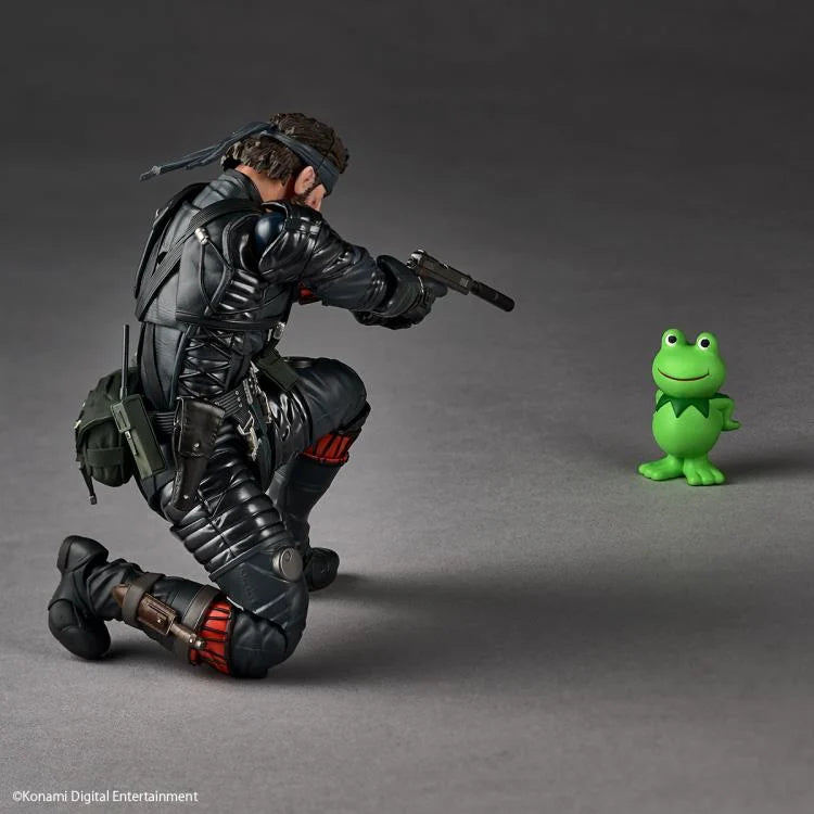 Metal Gear Solid Delta Amazing Yamaguchi Revoltech Naked Snake Sneaking Suit Ver Action Figure