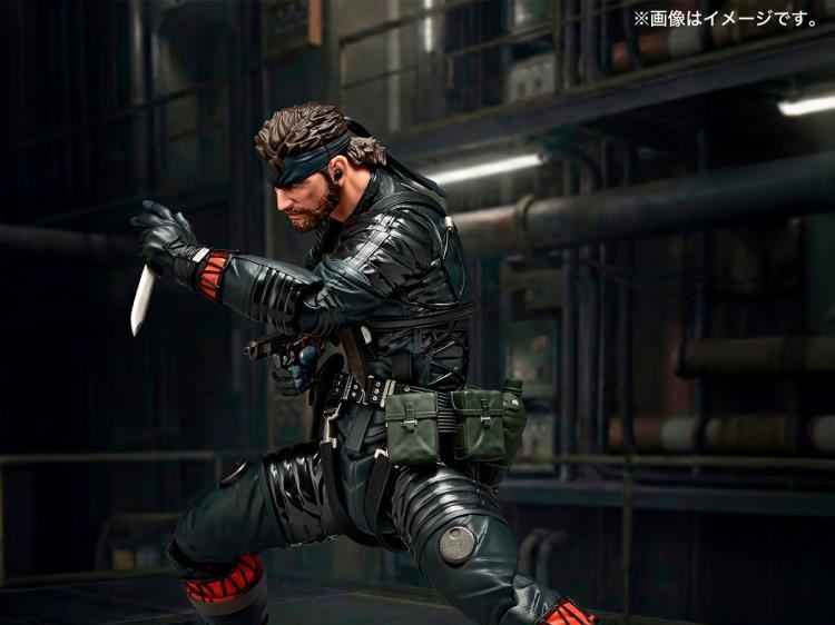 Metal Gear Solid Delta Amazing Yamaguchi Revoltech Naked Snake Sneaking Suit Ver Action Figure