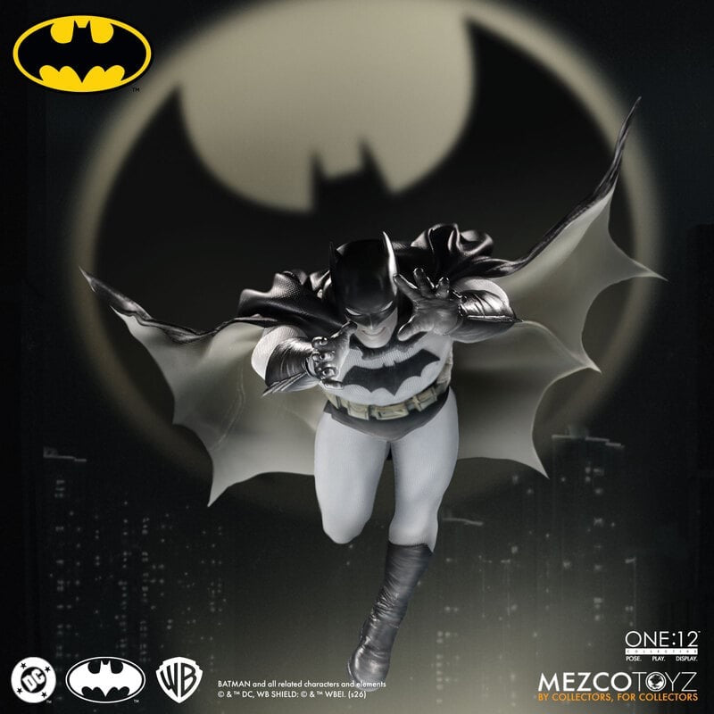 *PRE ORDER* MEZCO ONE:12 COLLECTIVE Batman: Year One (ETA OCTOBER)