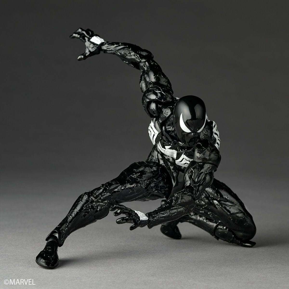 *PRE ORDER* Marvel Amazing Yamaguchi Revoltech Symbiote Spider-Man (ETA JULY)