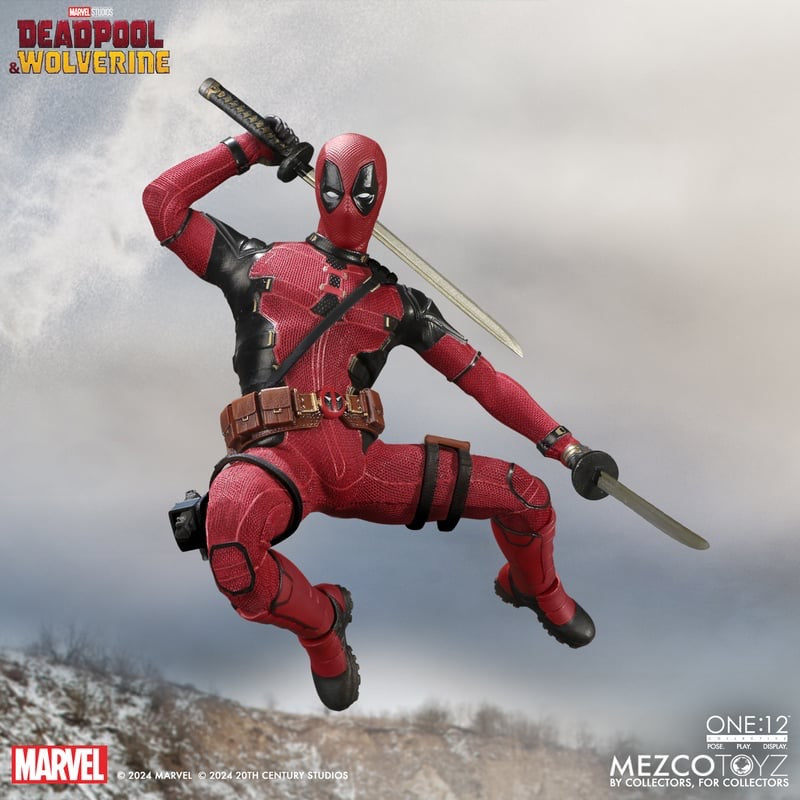 *PRE ORDER* MEZCO DEADPOOL AND WOLVERINE ONE:12 COLLECTIVE DEADPOOL (ETA JULY)