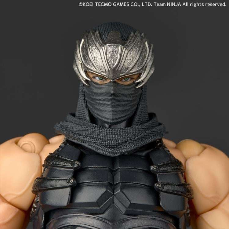 *PRE ORDER* Ninja Gaiden 3: Razor's Edge Amazing Yamaguchi Revoltech Ryu Hayabusa Action Figure (ETA MARCH)