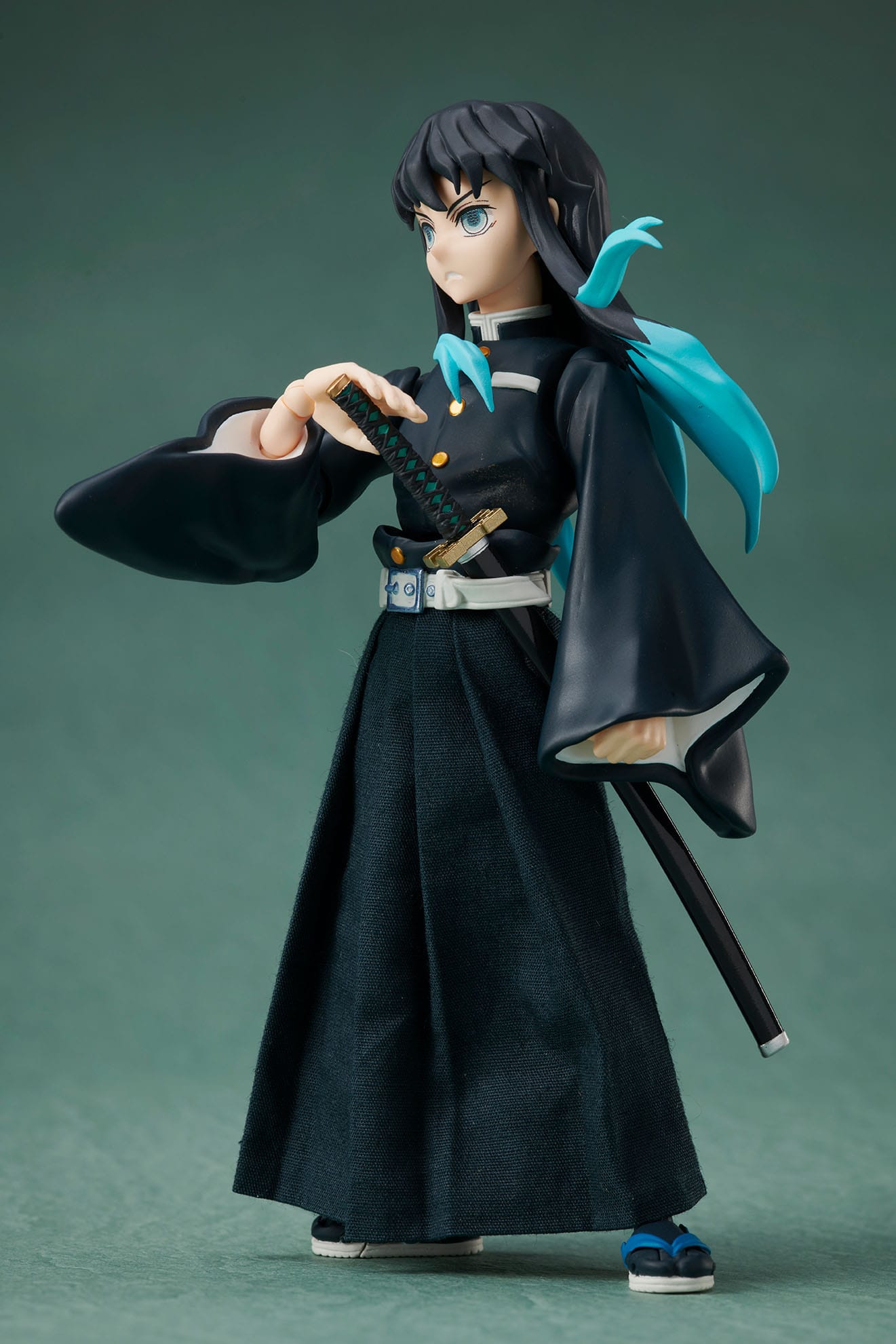 *PRE ORDER* Demon Slayer: Kimetsu no Yaiba BUZZmod Action Figure Muichiro Tokito (ETA JULY)
