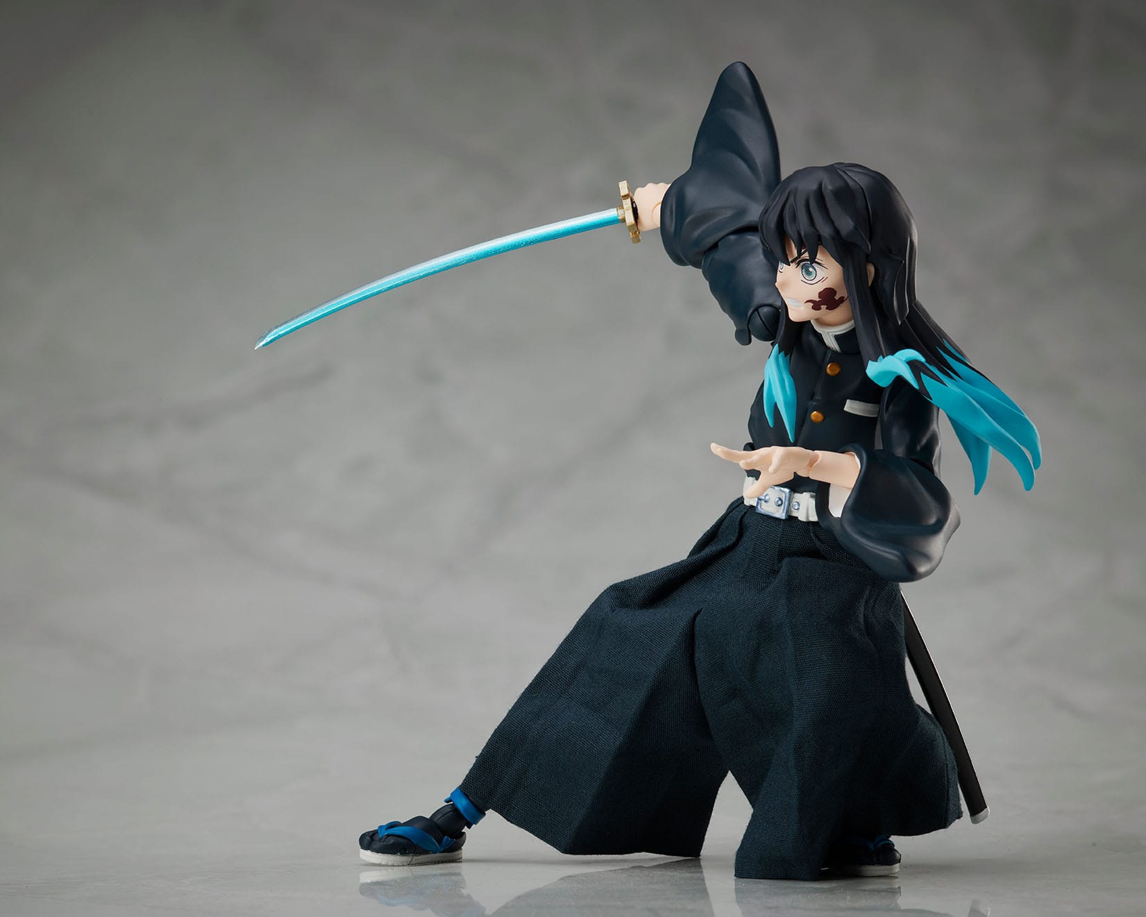 *PRE ORDER* Demon Slayer: Kimetsu no Yaiba BUZZmod Action Figure Muichiro Tokito (ETA JULY)