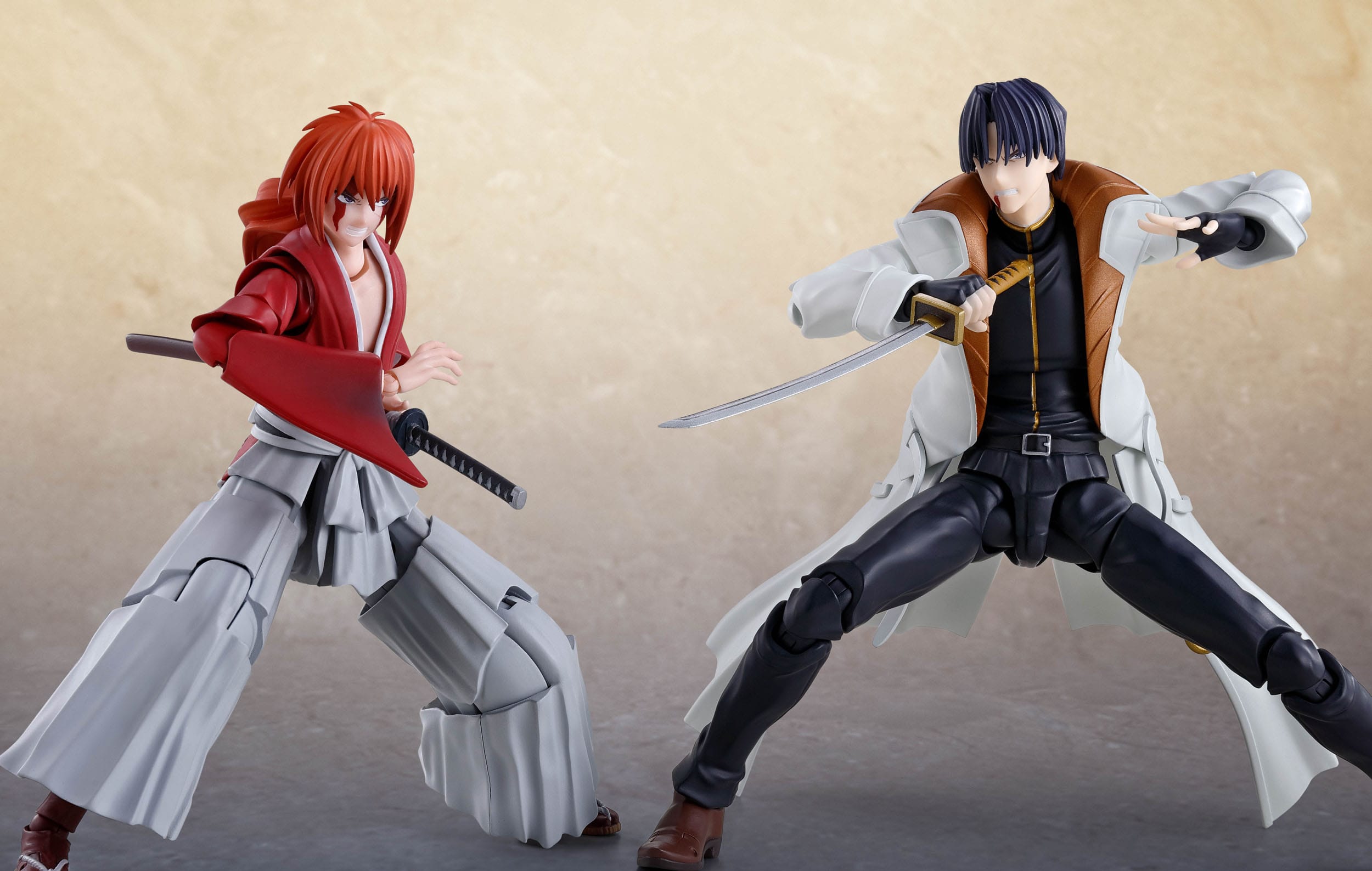 Rurouni Kenshin: Meiji Swordsman Romantic Story SH Figuarts Action Figure Aoshi Shinomori