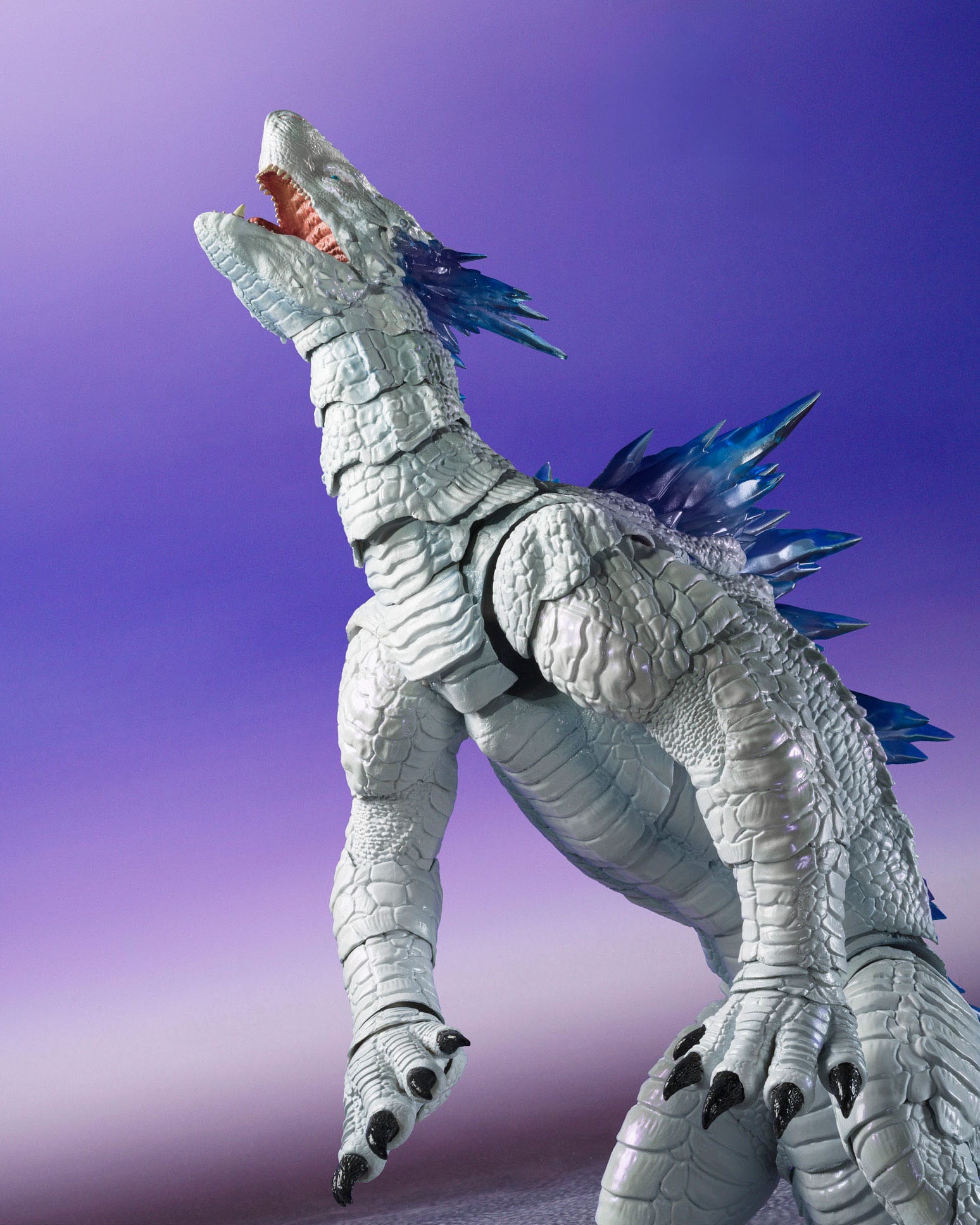 Godzilla x Kong: The New Empire SH MonsterArts Action Figure Shimo