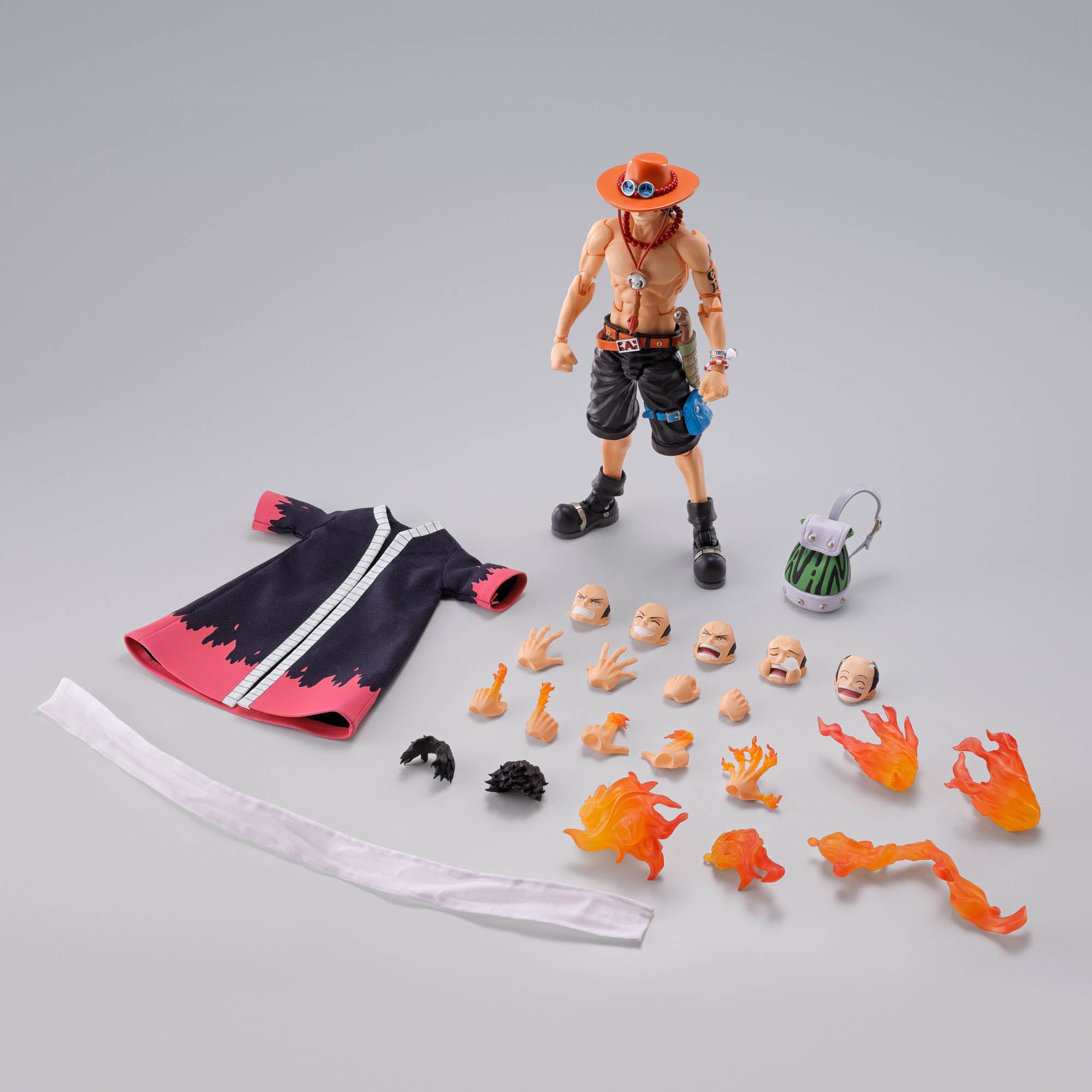 One Piece SH Figuarts Action Figure Portgas D Ace - Fire Fist