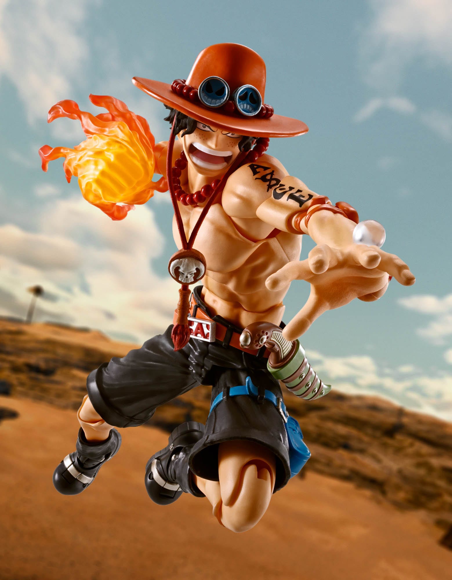 One Piece SH Figuarts Action Figure Portgas D Ace - Fire Fist