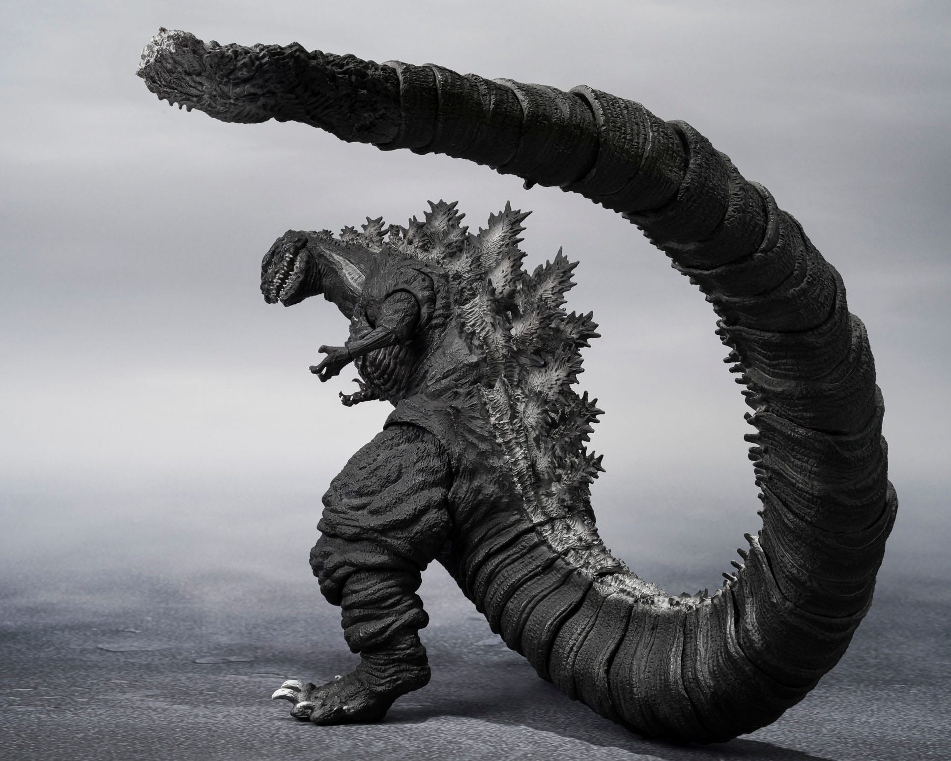 Godzilla SH MonsterArts Action Figure Godzilla (2016) The Fourth Orthochromatic Version