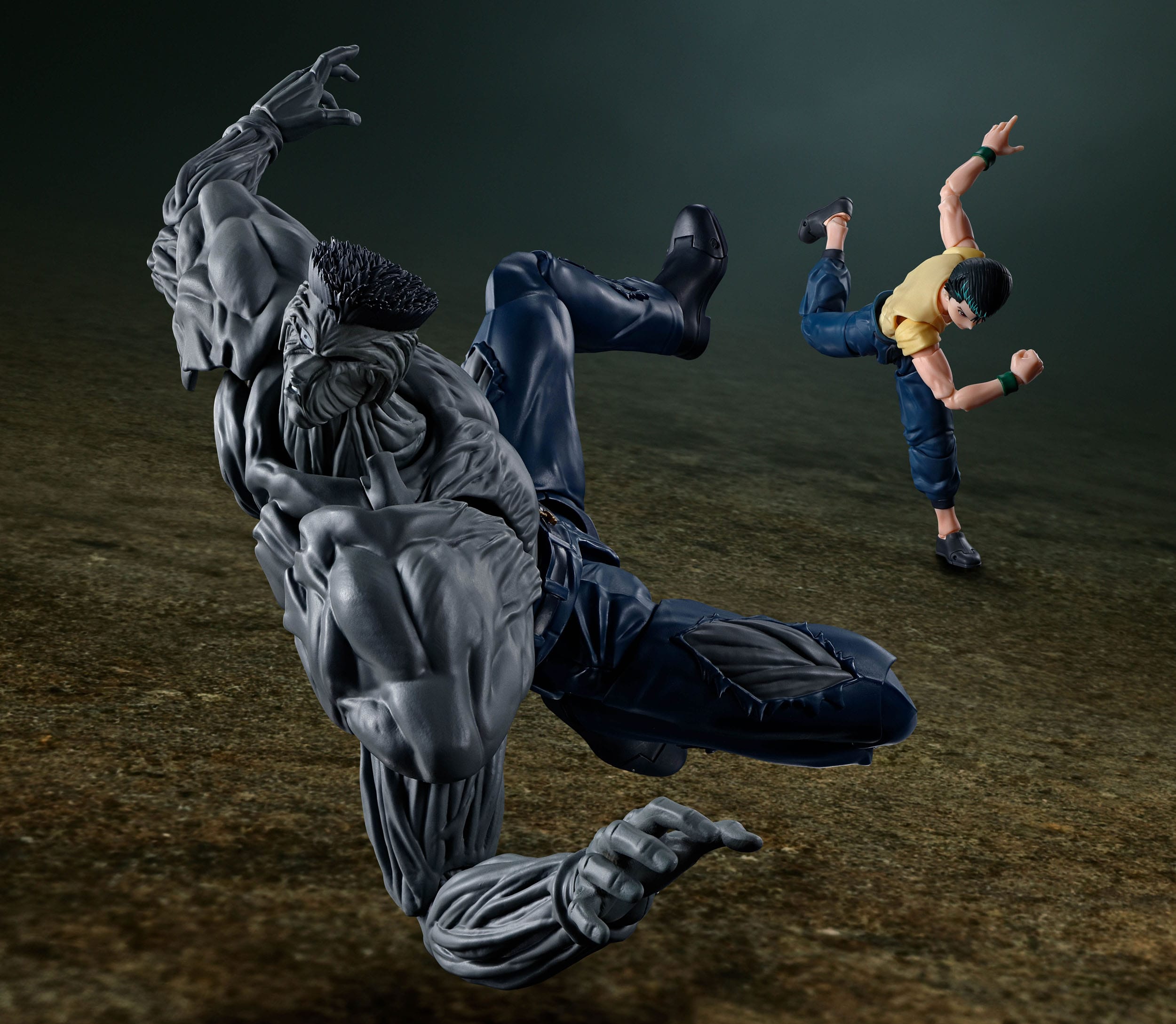 Yu Yu Hakusho SH Figuarts Action Figure Younger Toguro 100%