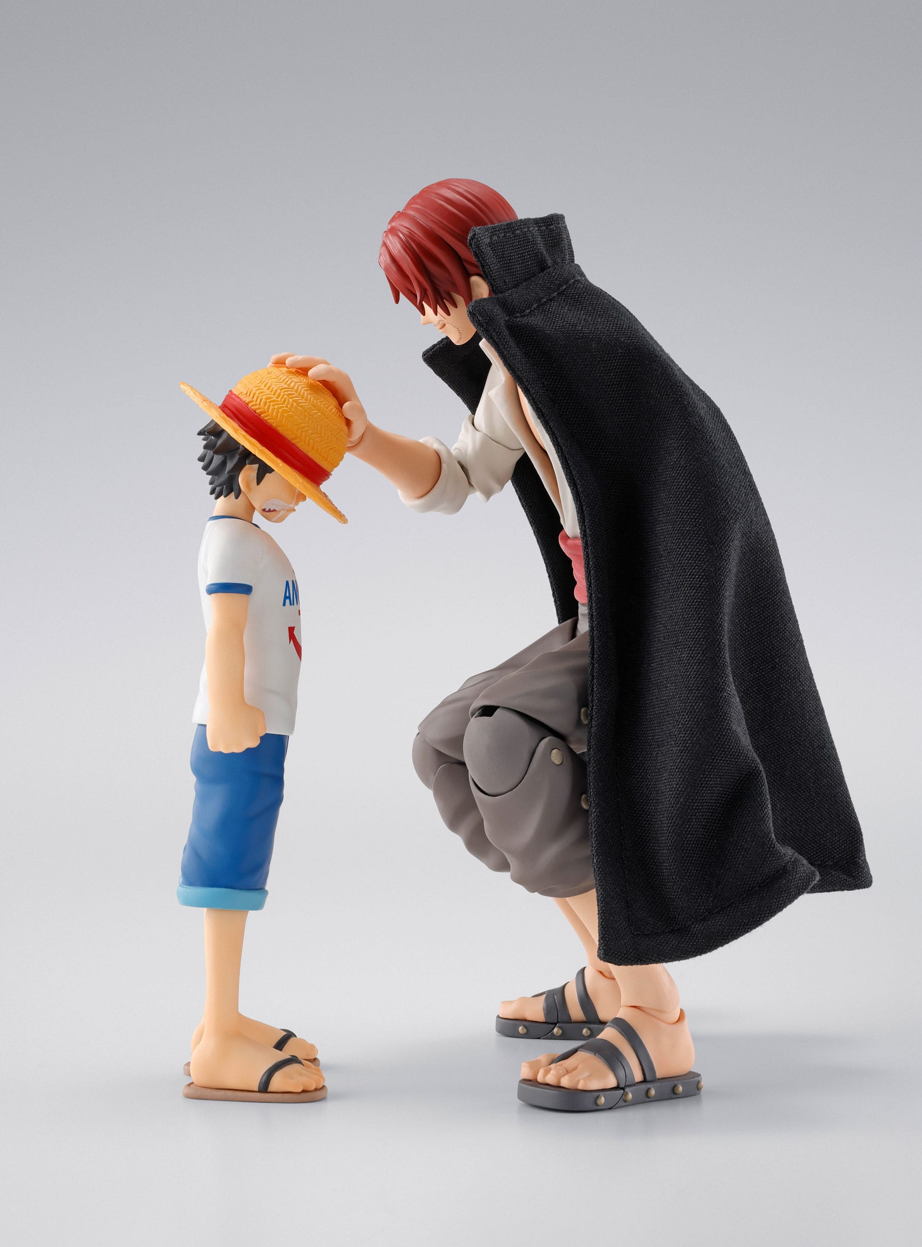 One Piece SH Figuarts Action Figure 2-Pack Shanks & Monkey D. Luffy Childhood Ver.