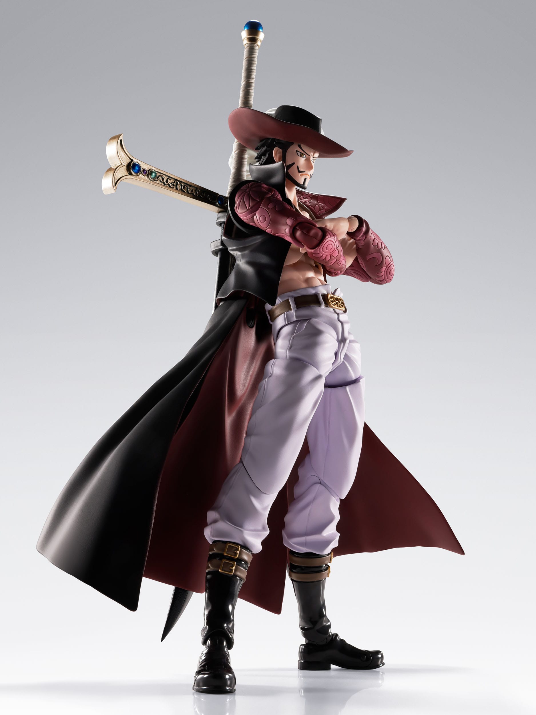 One Piece SH Figuarts Action Figure Dracule Mihawk Hawkeye