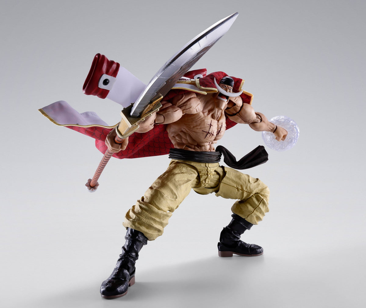 One Piece SH Figuarts Action Figure Edward Newgate - Marineford