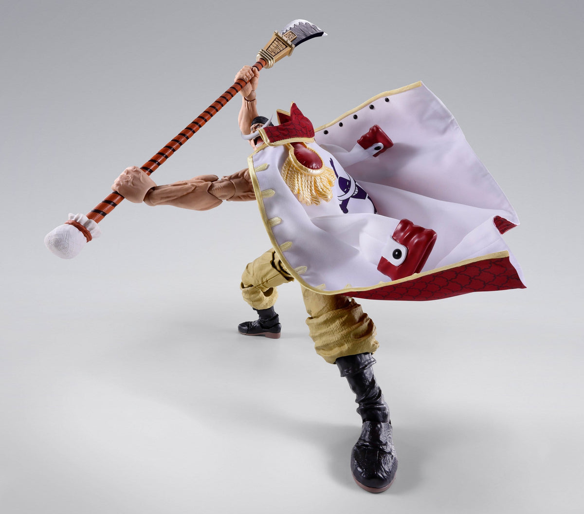 One Piece SH Figuarts Action Figure Edward Newgate - Marineford