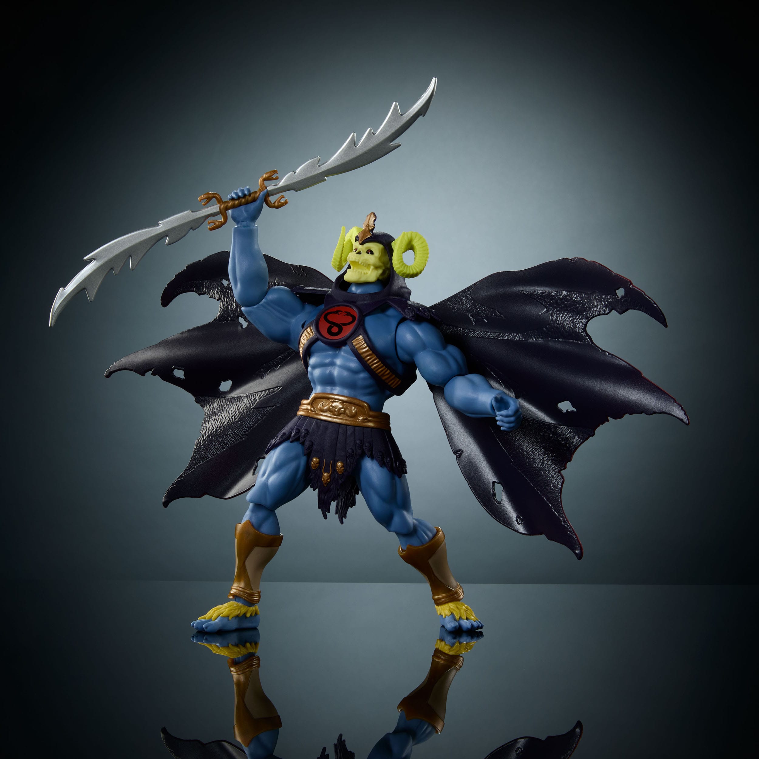 Masters of the Universe x ThunderCats Deluxe Action Figure Skell-Ra