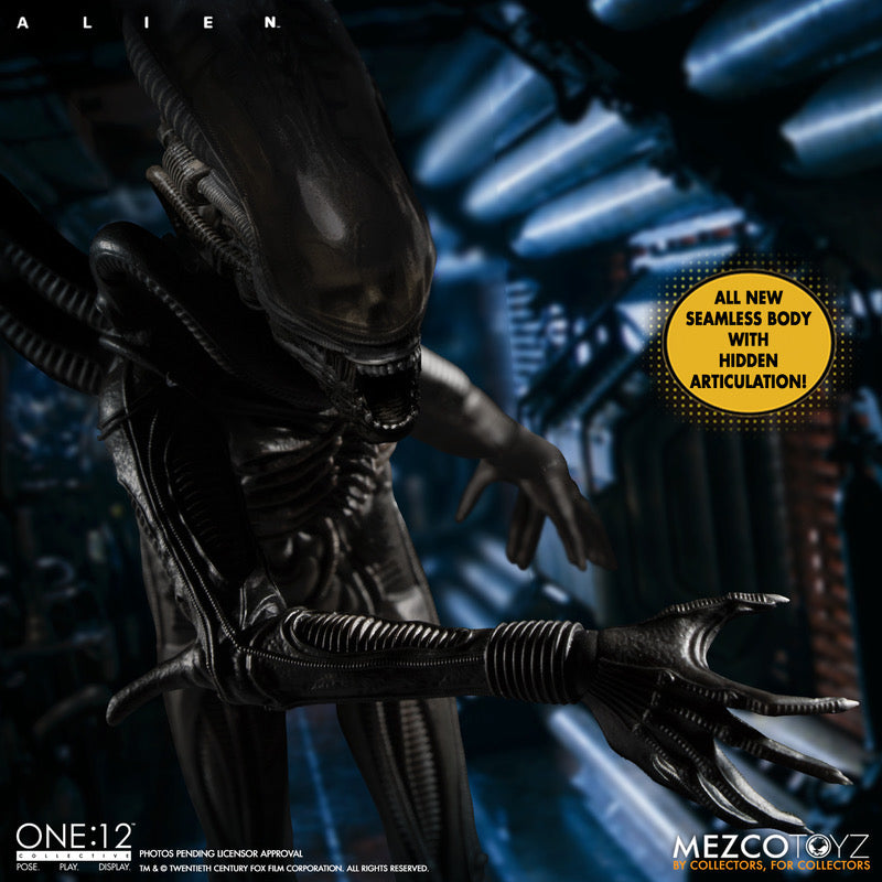 MEZCO ONE:12 COLLECTIVE Alien