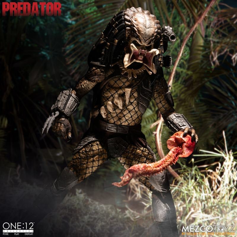 MEZCO ONE:12 COLLECTIVE Predator - Deluxe Edition