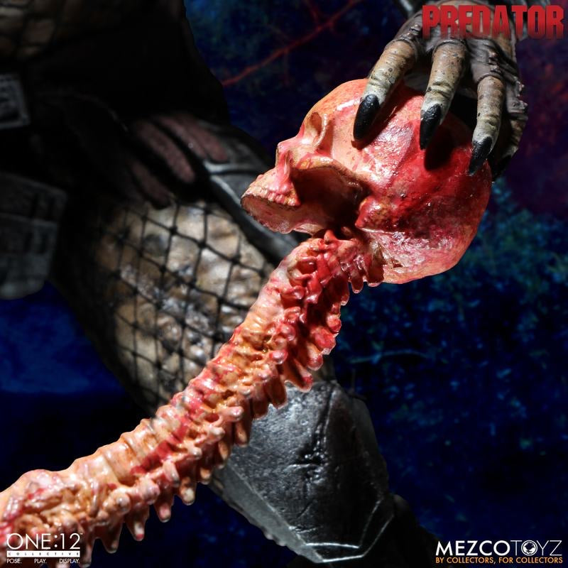 MEZCO ONE:12 COLLECTIVE Predator - Deluxe Edition