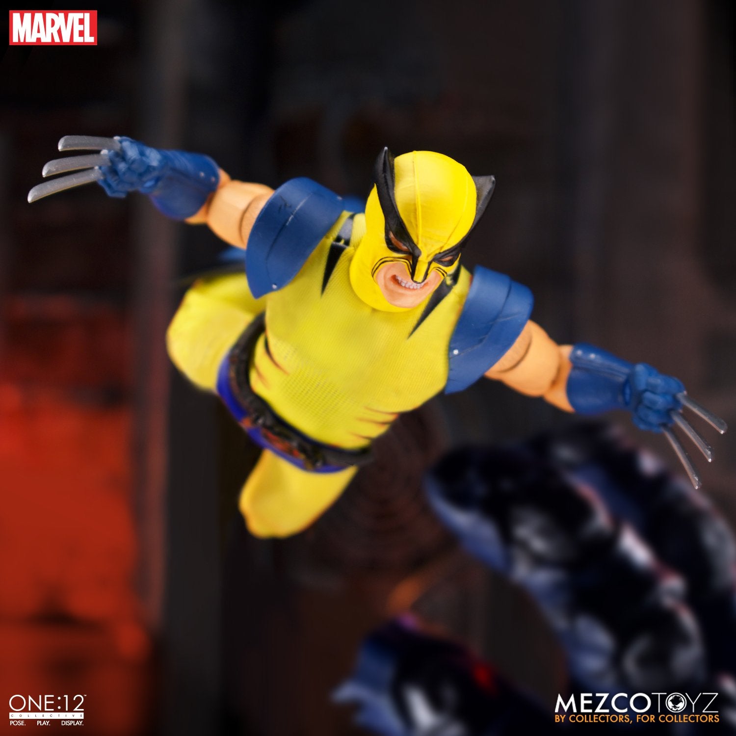 MEZCO ONE:12 COLLECTIVE Wolverine - Deluxe Steel Box Edition