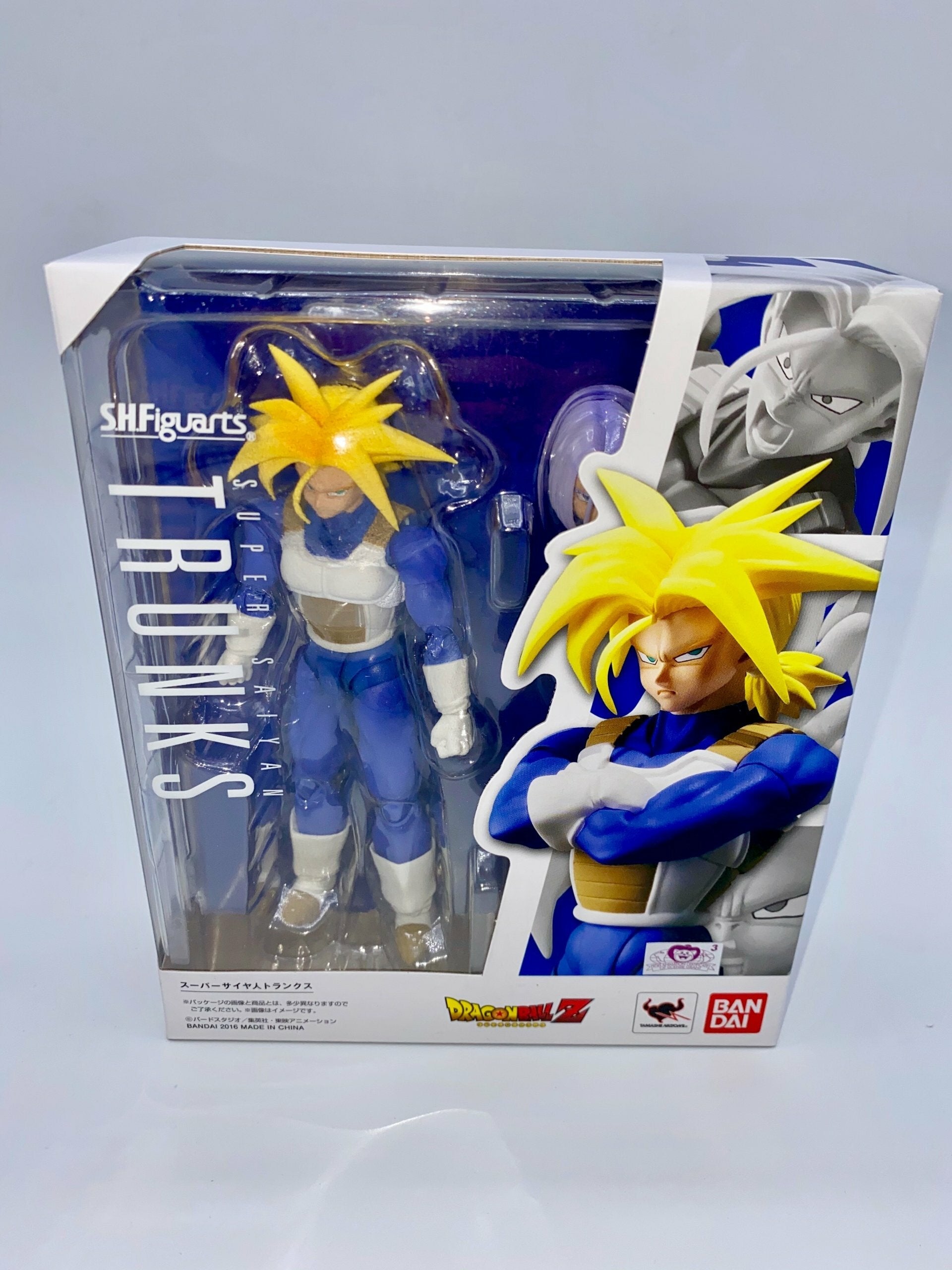 Dragonball Z Super Saiyan Trunks SH Figuarts