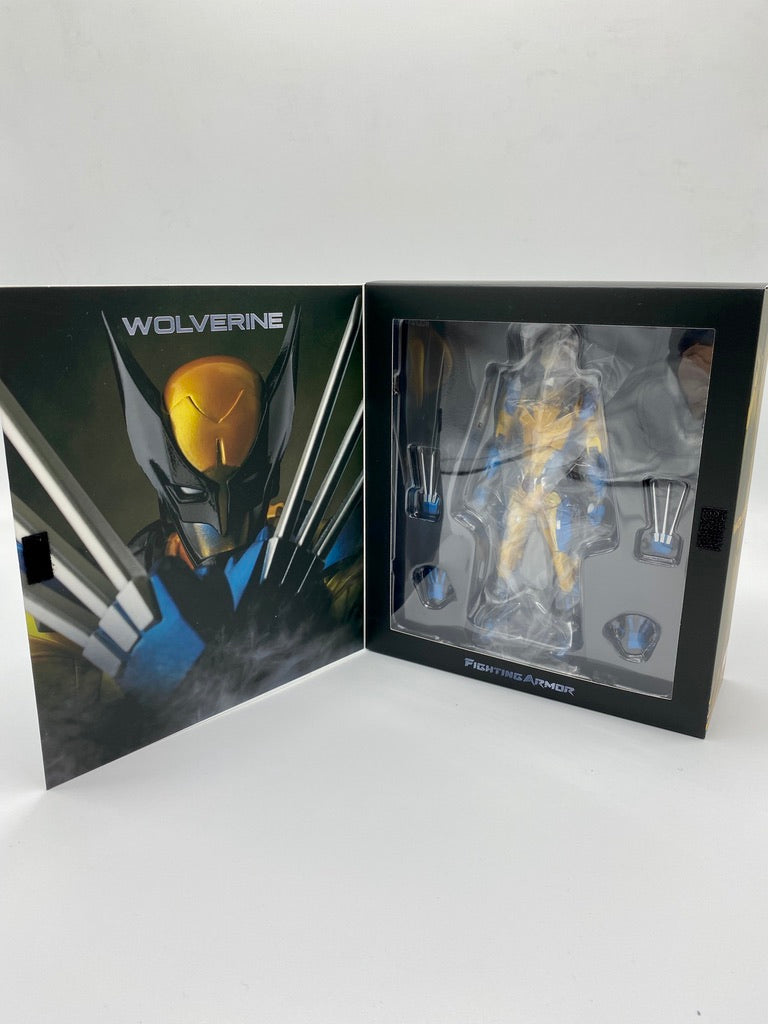 *CREASED BOX* Sentinel Fighting Armor Iron Wolverine Action Figure