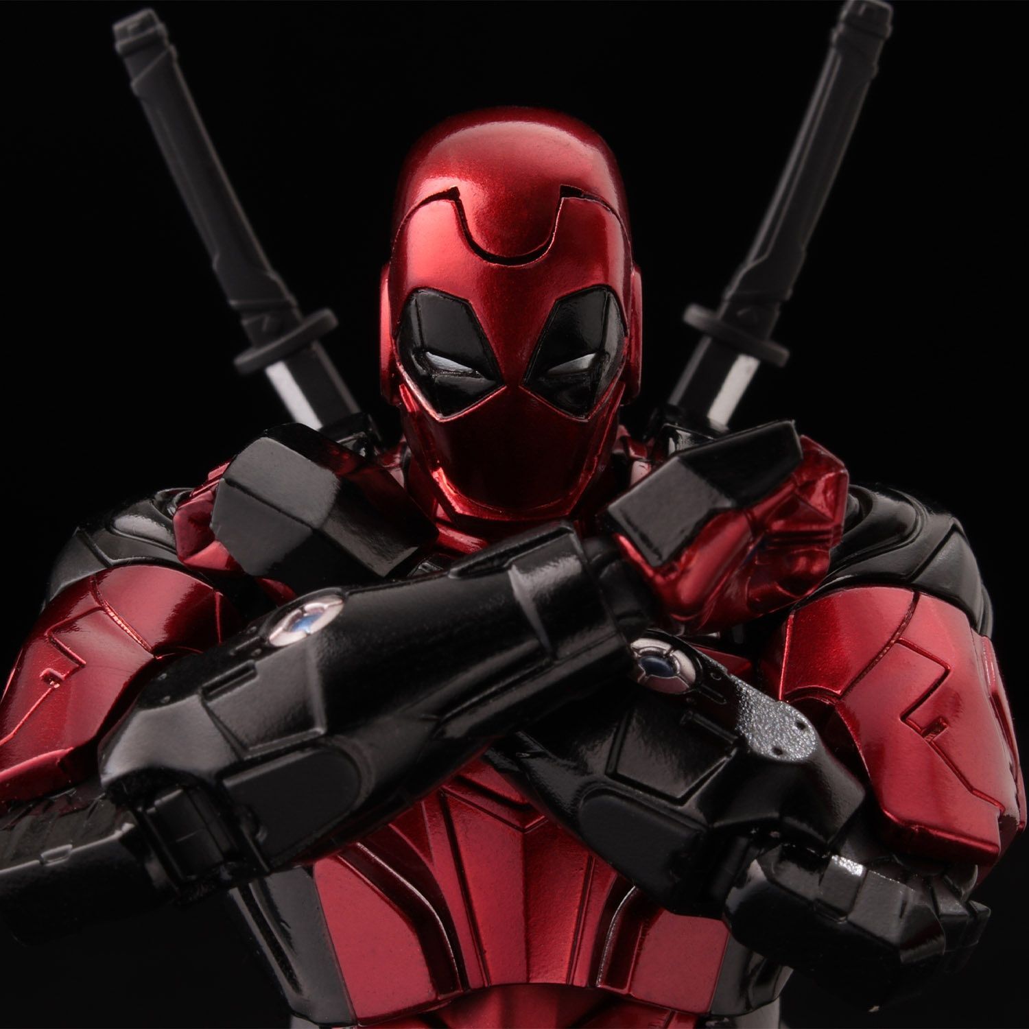 Sentinel Fighting Armor Iron Deadpool Action Figure