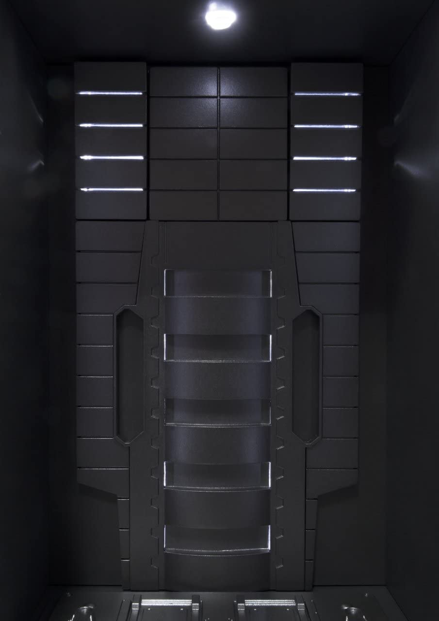 Bandai IRON MAN MARK VI + HALL OF ARMOR SET SH FIGUARTS Action Figure