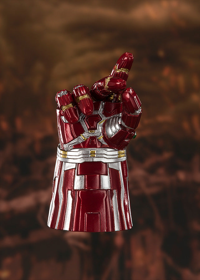 Avengers: Endgame SH Figuarts Action Figure Iron Spider-Man (Final Battle)