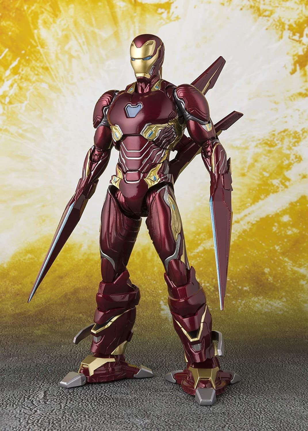 Avengers Infinity War IRON MAN MK50 NANO WEAPONS & TAMASHII STAGE SH Figuarts