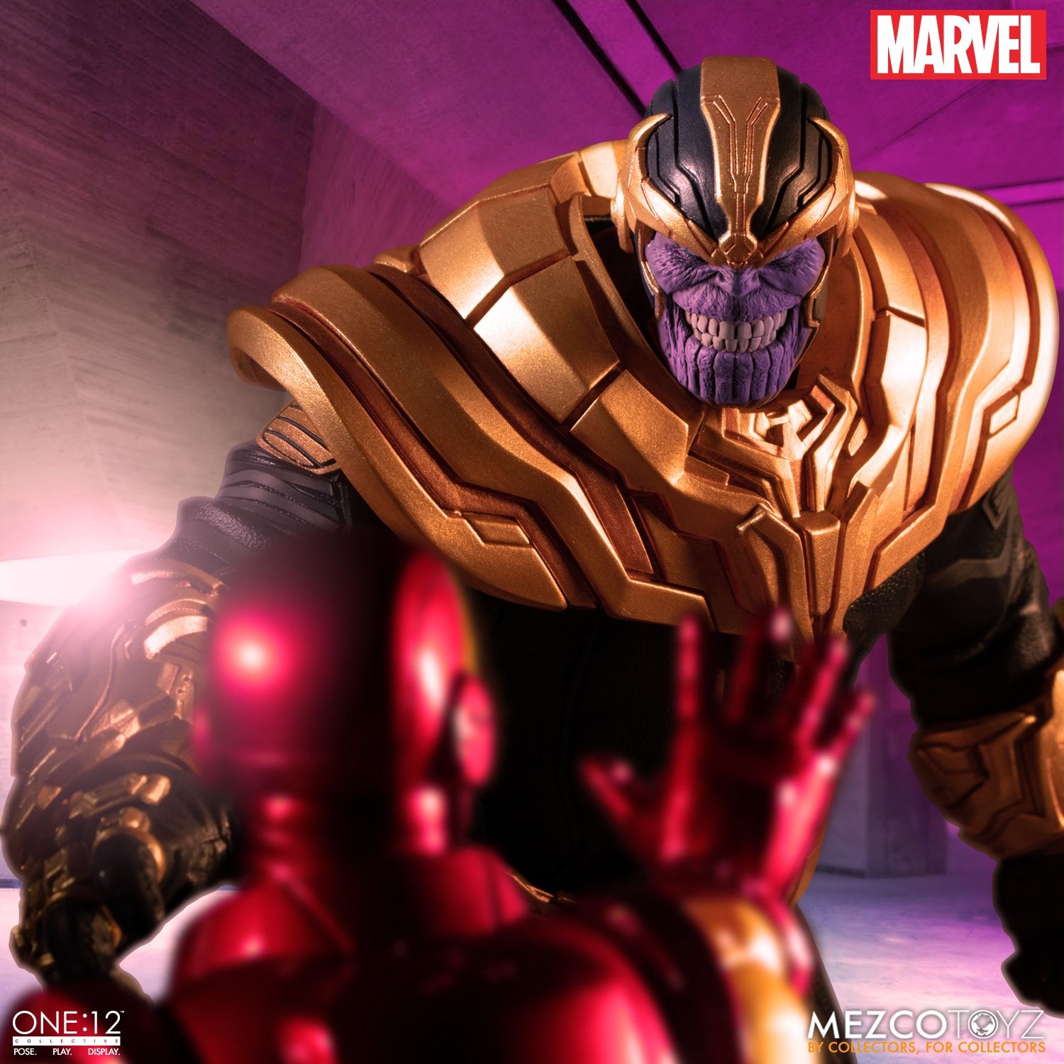 MEZCO ONE:12 COLLECTIVE Thanos