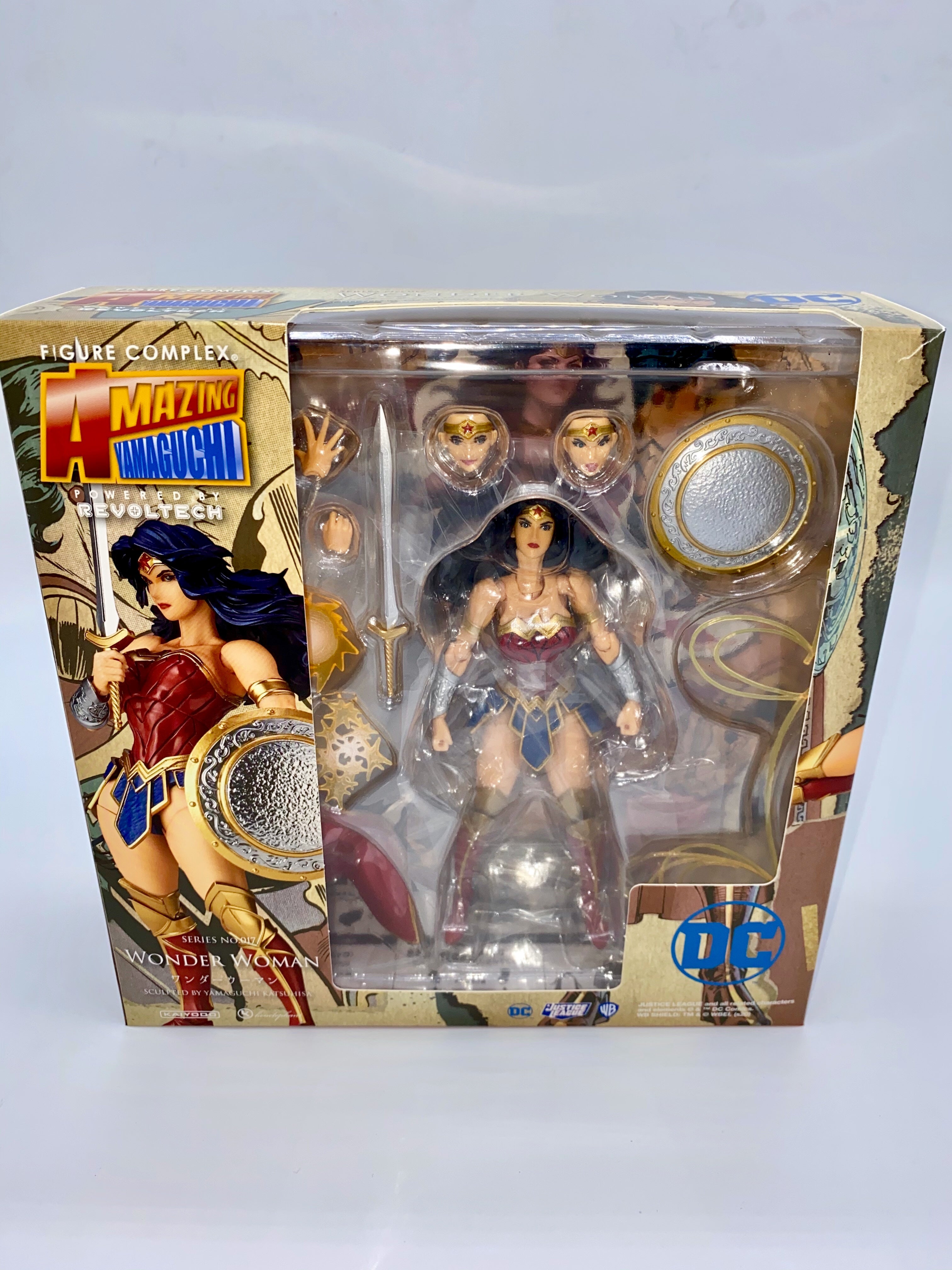 Amazing Yamaguchi Revoltech NO.017 WONDER WOMAN