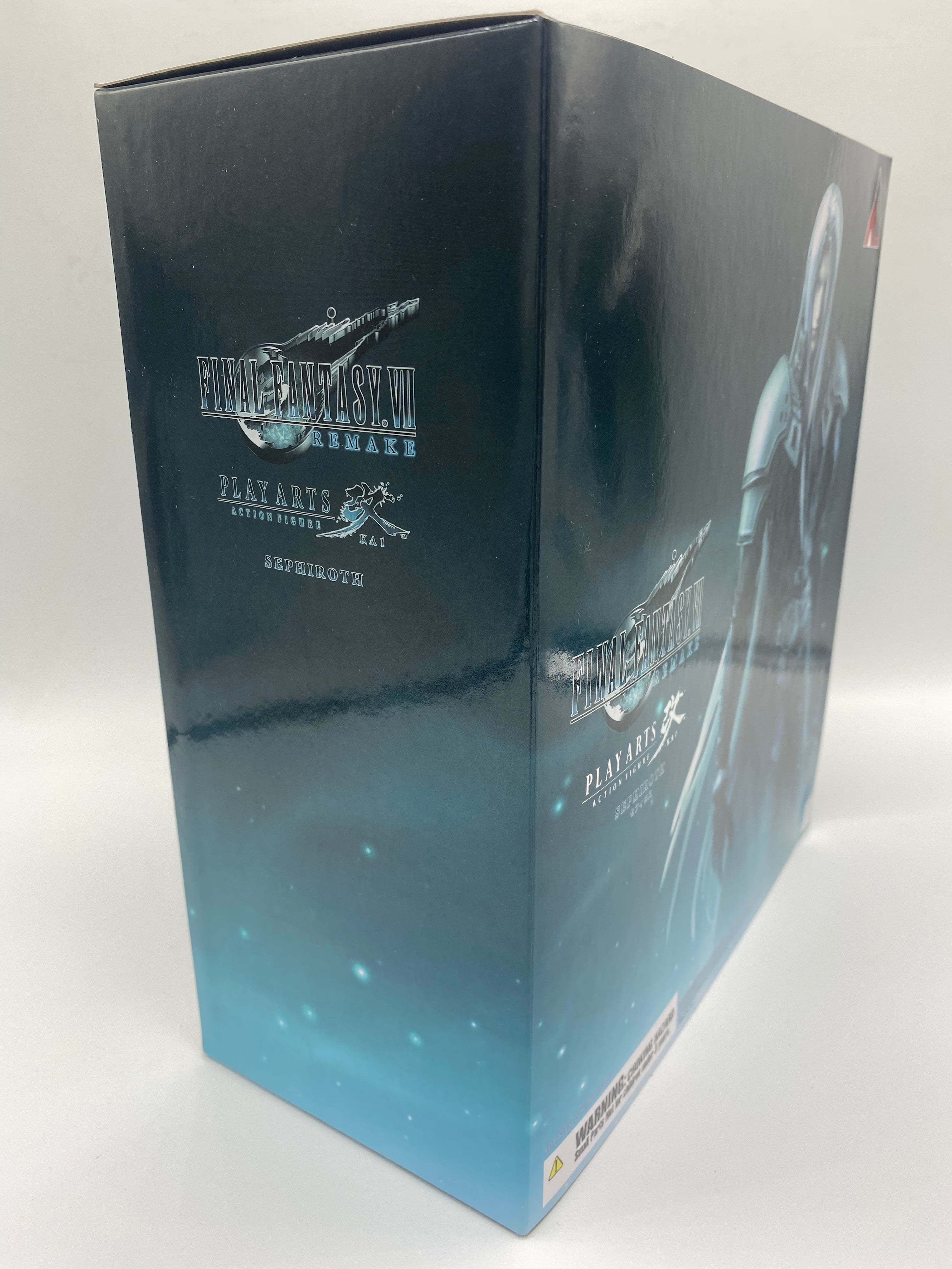 *CREASED BOX* FINAL FANTASY 7 PLAY ARTS KAI - SEPHIROTH