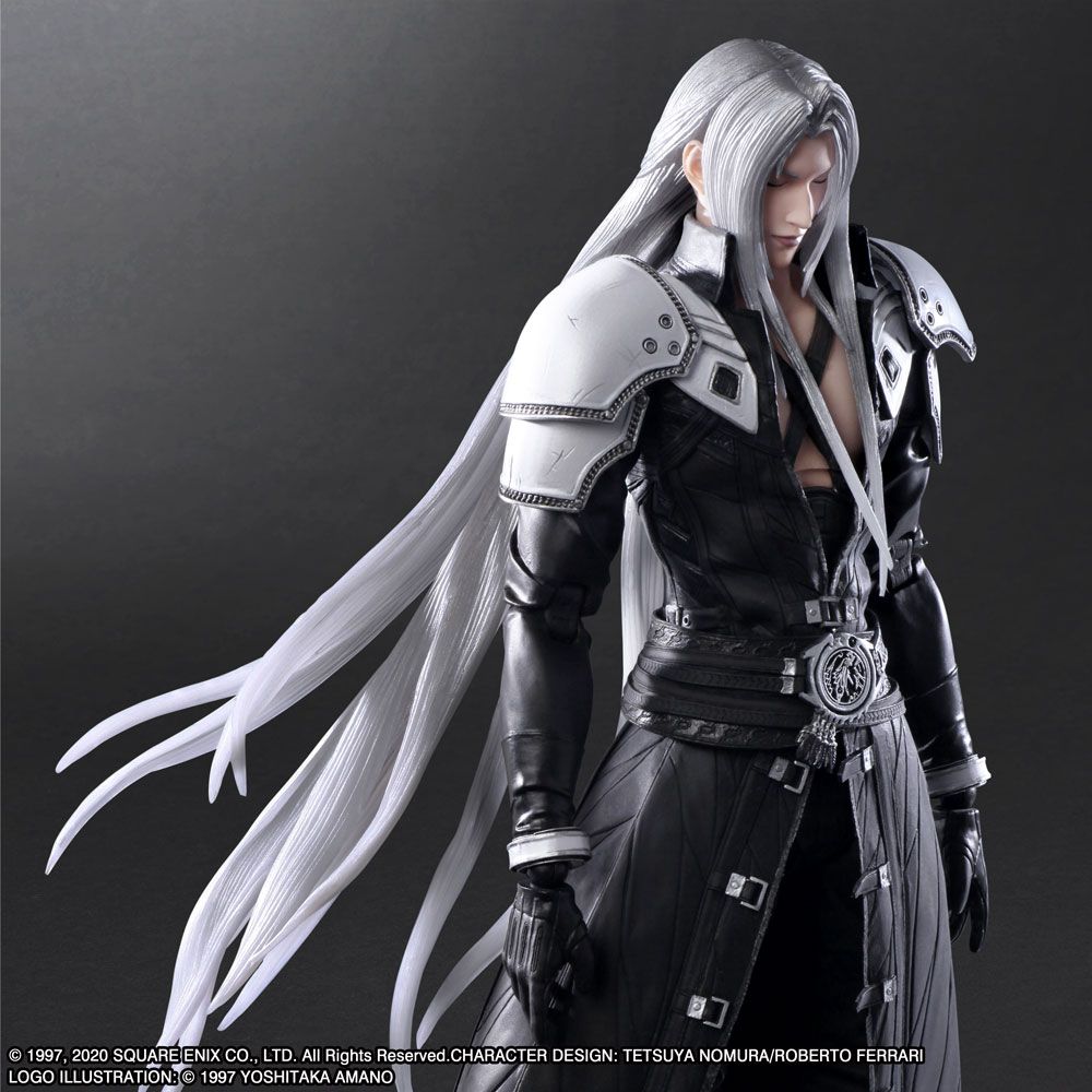 *CREASED BOX* FINAL FANTASY 7 PLAY ARTS KAI - SEPHIROTH