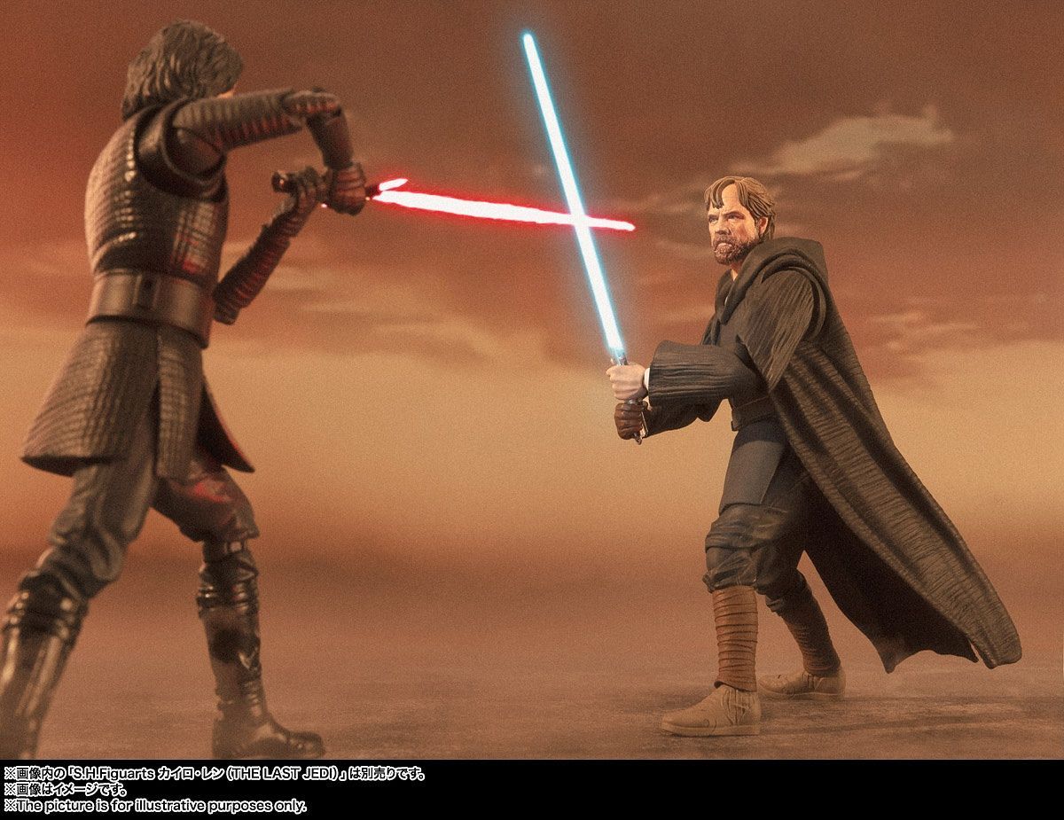 Star Wars (THE LAST JEDI) LUKE SKYWALKER BATTLE OF CRAIT VER. SH Figuarts