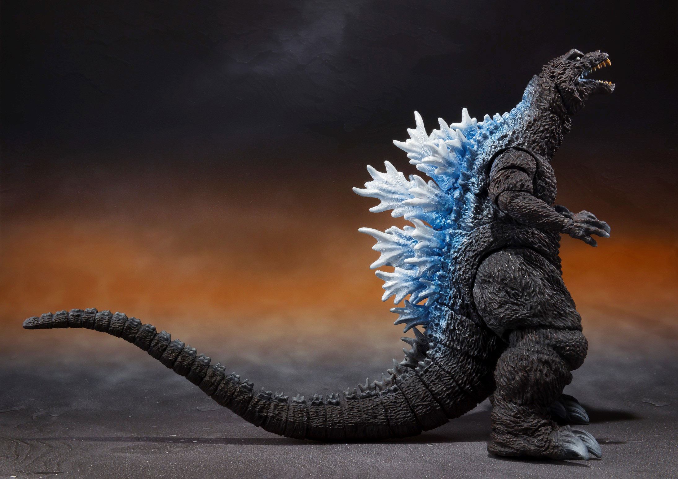Godzilla SH MonsterArts Godzilla 2001 Heat Ray Ver.