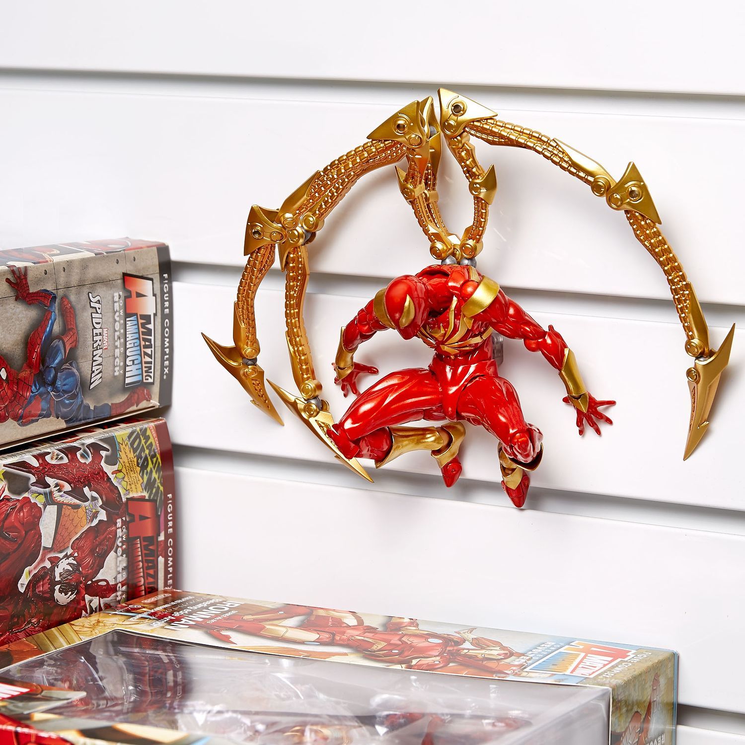 Amazing Yamaguchi NO.023 Spider-Man Iron Spider Revoltech