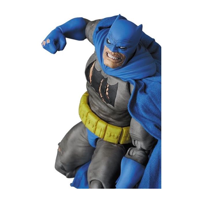 Batman MAFEX No.106 BATMAN (THE DARK KNIGHT TRIUMPHANT)