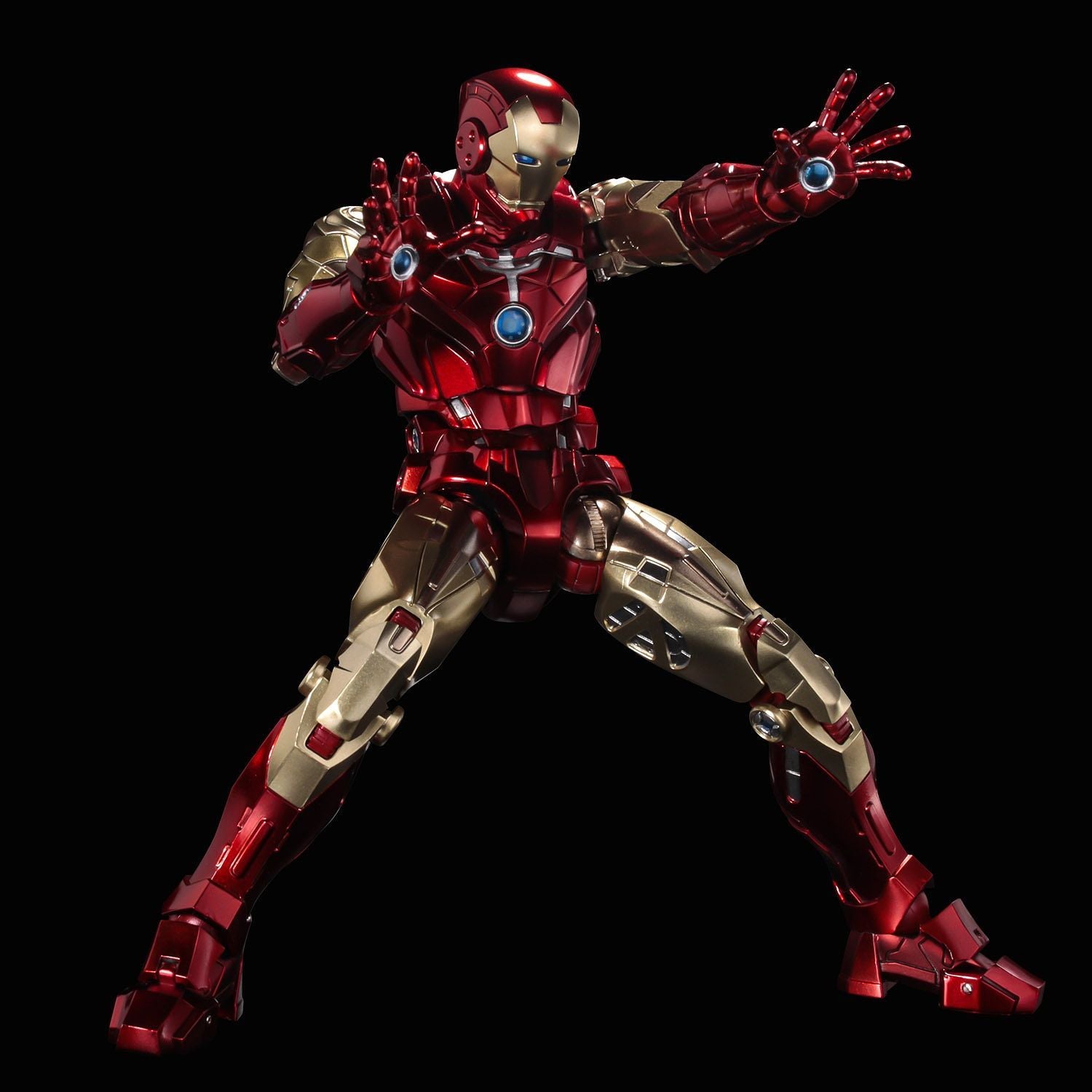Sentinel Fighting Armor Iron Man Action Figure