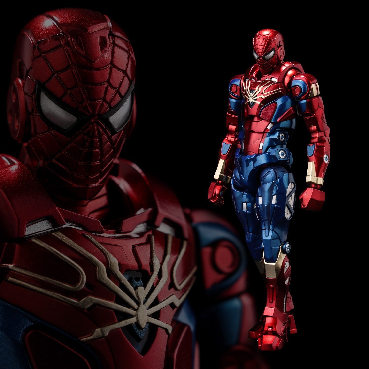 Sentinel Fighting Armor Iron Spider-Man Action Figure