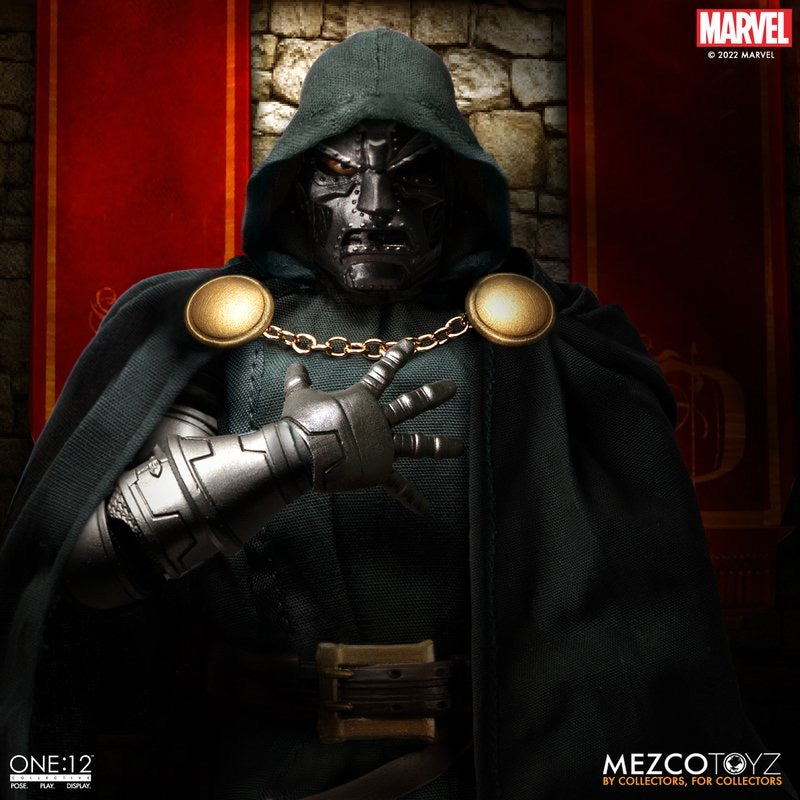 MEZCO ONE:12 COLLECTIVE Doctor Doom