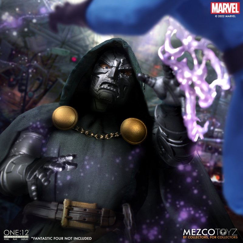 MEZCO ONE:12 COLLECTIVE Doctor Doom