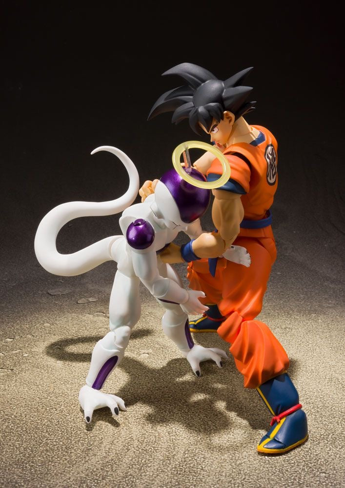 DRAGONBALL Z SON GOKU EARTH SH FIGUARTS + Power Pole Accessory SDCC 2018 Exclusive