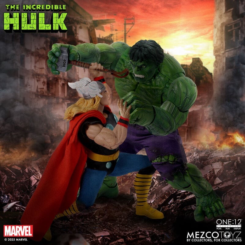 MEZCO ONE:12 COLLECTIVE The Incredible Hulk Action Figure