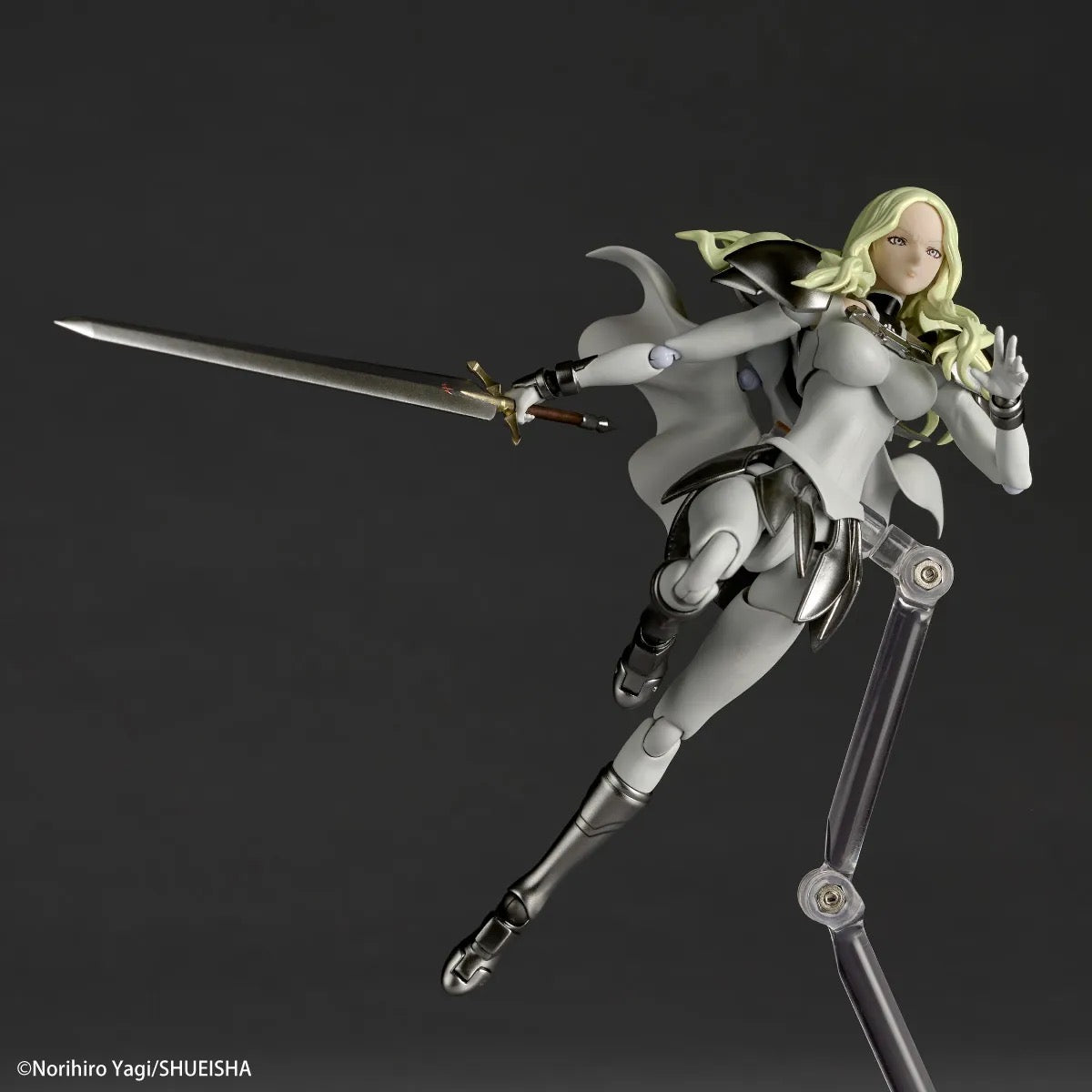 CLAYMORE Amazing Yamaguchi Revoltech Teresa Action Figure