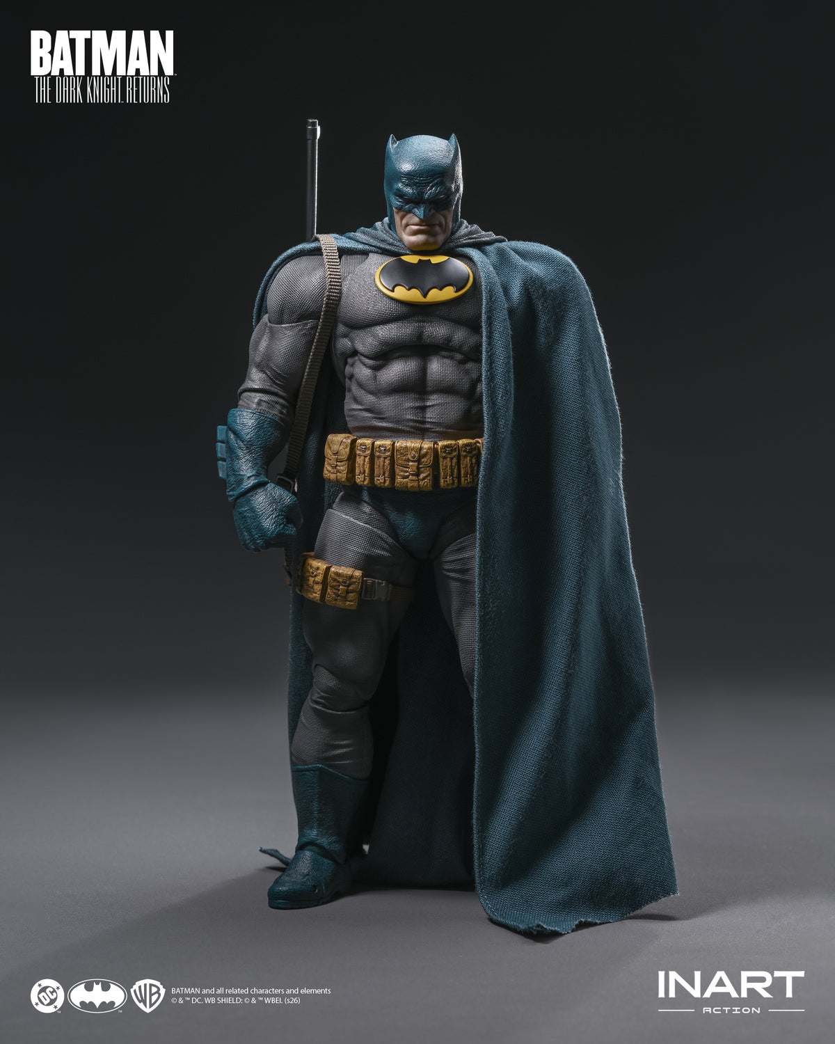 INART Action - DC Universe Action Figure Batman: The Dark Knight Returns - Batman (Blue Suit)