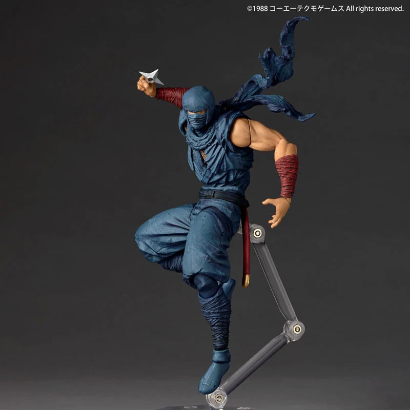 Ninja Gaiden Amazing Yamaguchi Revoltech Ryu Hayabusa Ninja Ver. Action Figure