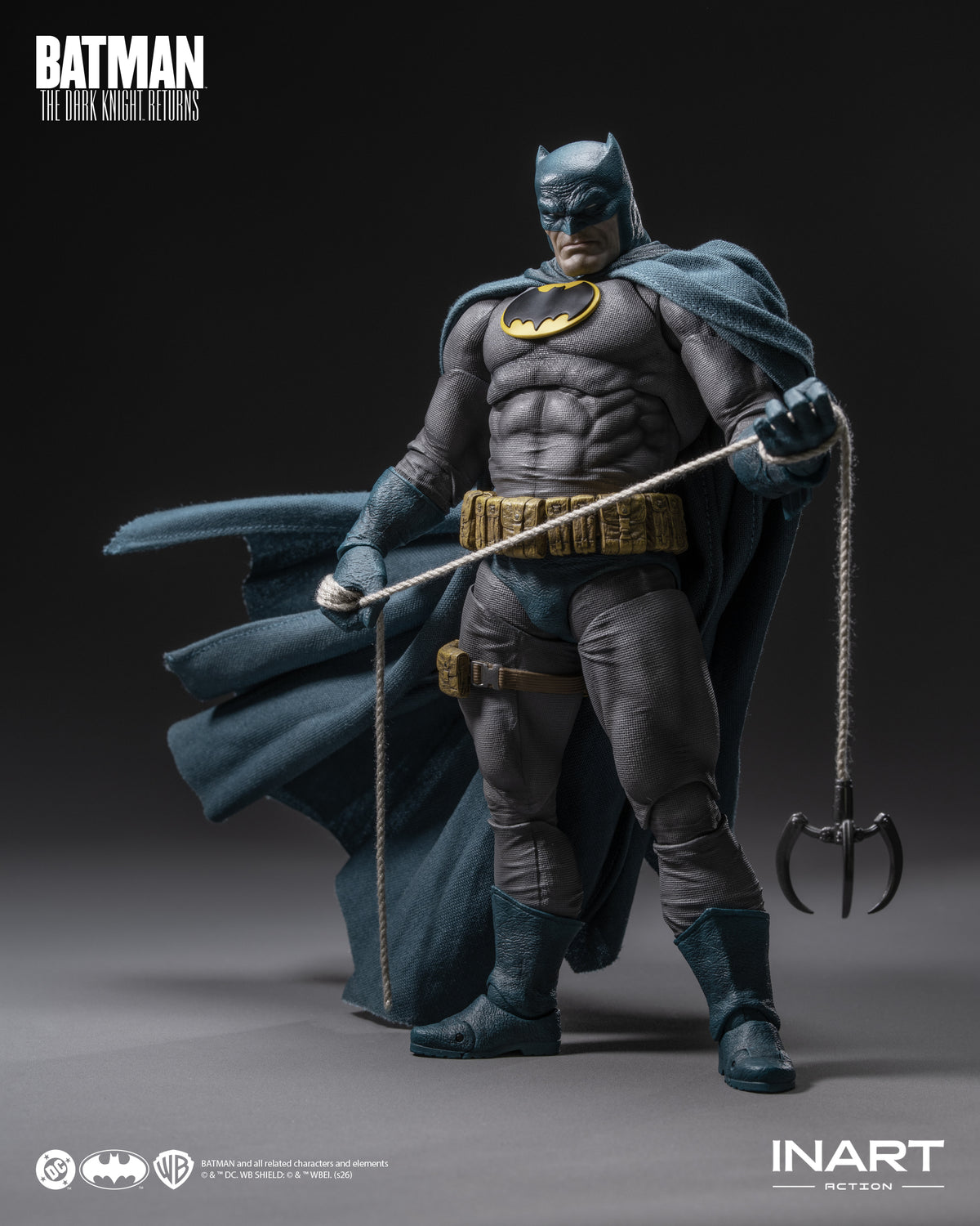 INART Action - DC Universe Action Figure Batman: The Dark Knight Returns - Batman (Blue Suit)