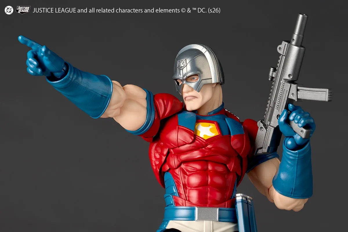 DC Comics Amazing Yamaguchi Revoltech Peacemaker Action Figure