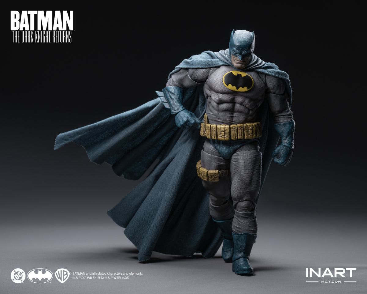 INART Action - DC Universe Action Figure Batman: The Dark Knight Returns - Batman (Blue Suit)